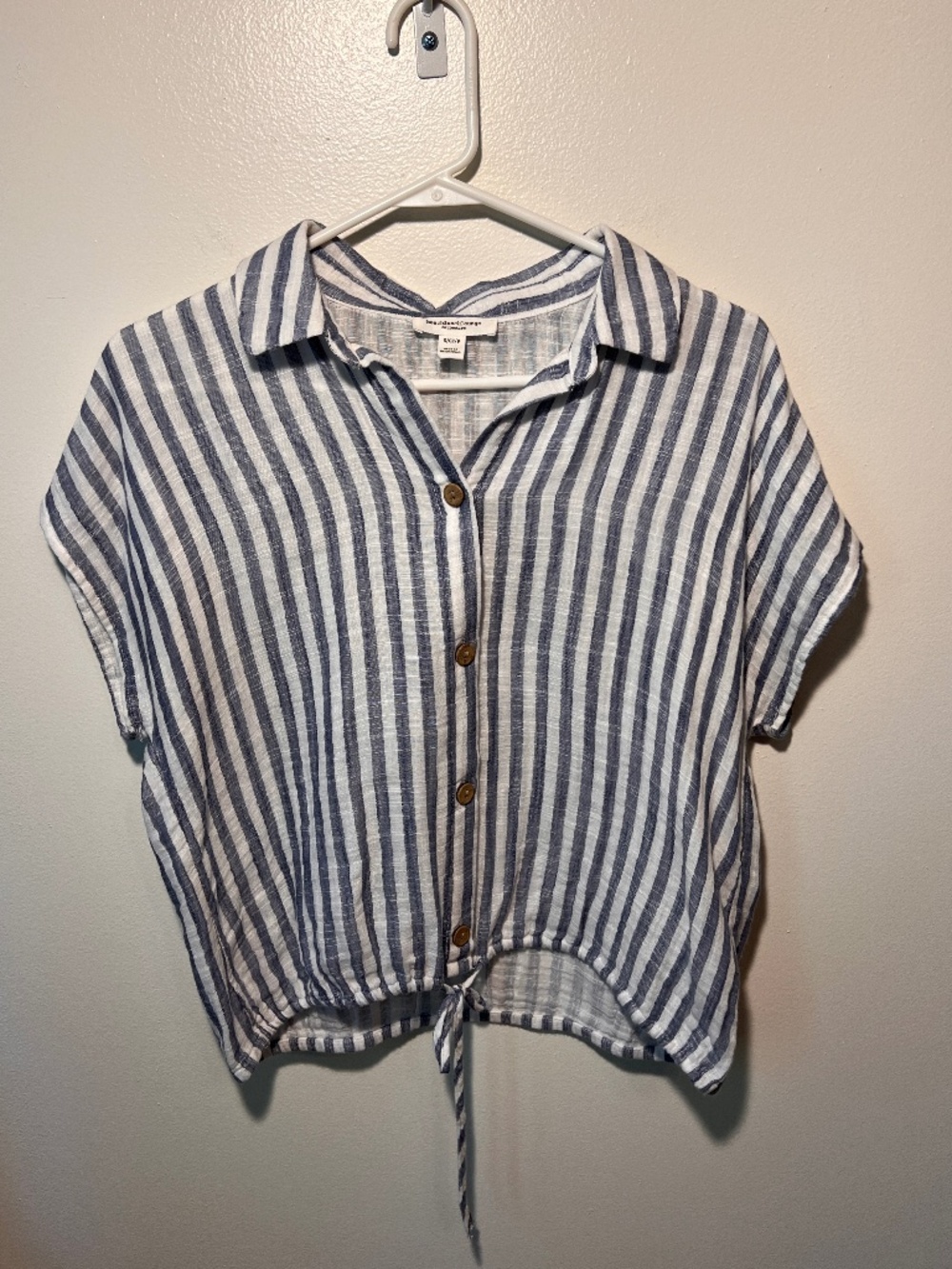 beachlunchlounge | Blue and White Striped Short Sleeve Boxy Button Down Shirt